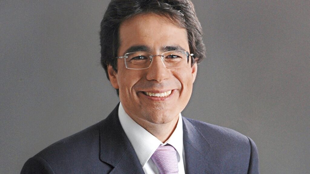 darius rochebin sa religion