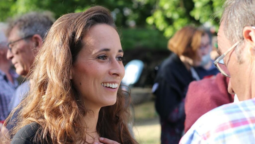 clémence guetté couple