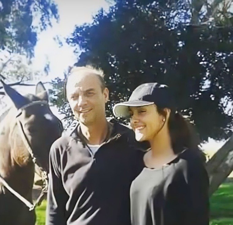 alexandra saint mleux parents